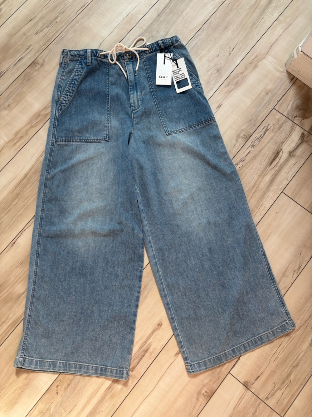 Oat New York Women's Light Blue Relaxed Jeans